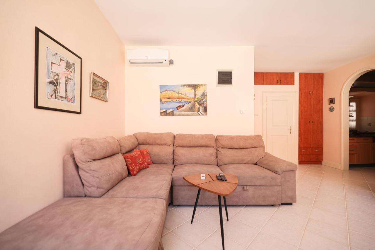 Two Bedroom Apartment In City Center Igor Zadar Exterior foto
