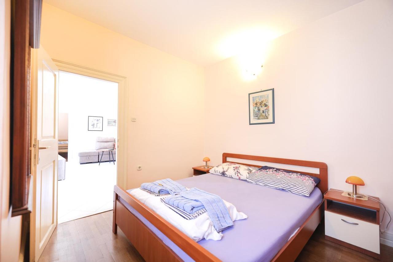 Two Bedroom Apartment In City Center Igor Zadar Exterior foto